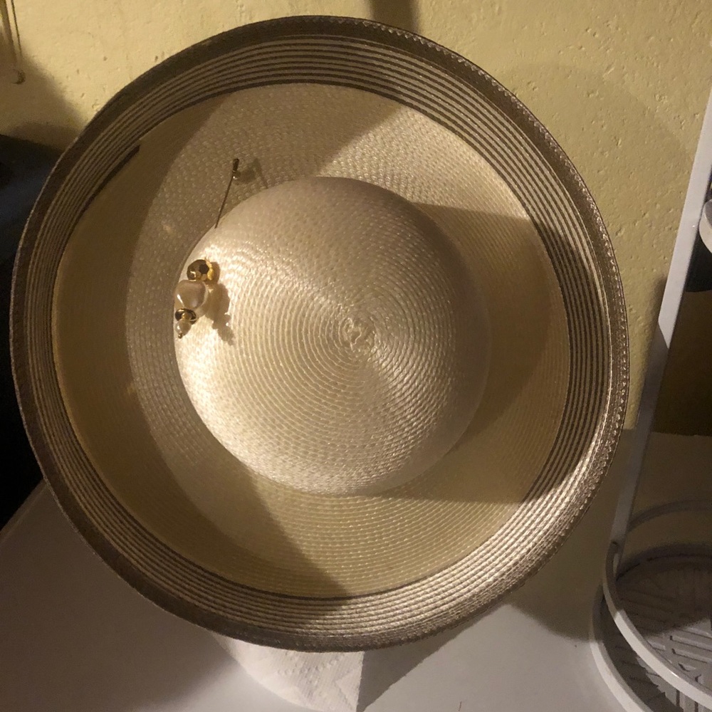 Straw hat